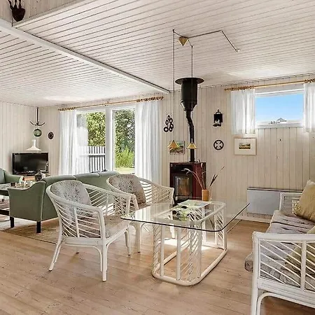 40215-ulfborg-helmklit-322 *