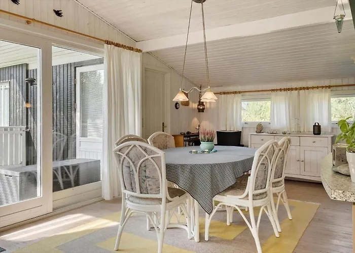 40215-ulfborg-helmklit-322 *